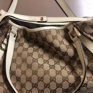 Gucci Hobo Bag- Medium